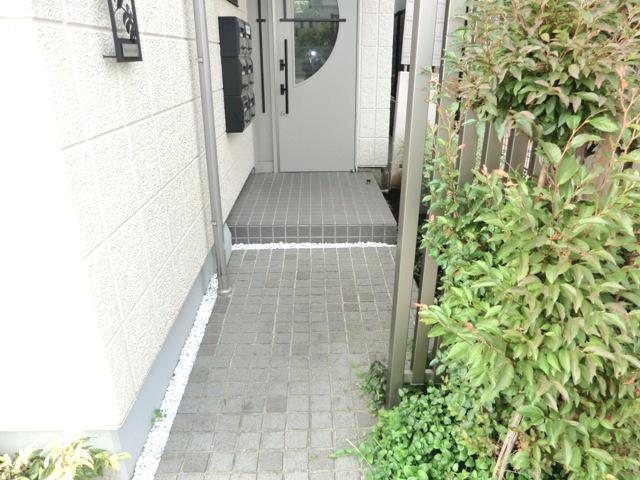 MANOA-イースト