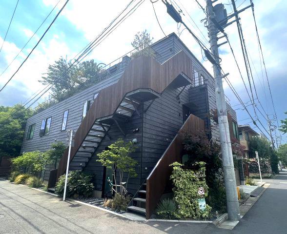 東京メトロ千代田線 代々木上原駅 徒歩7分 3階建 築8年