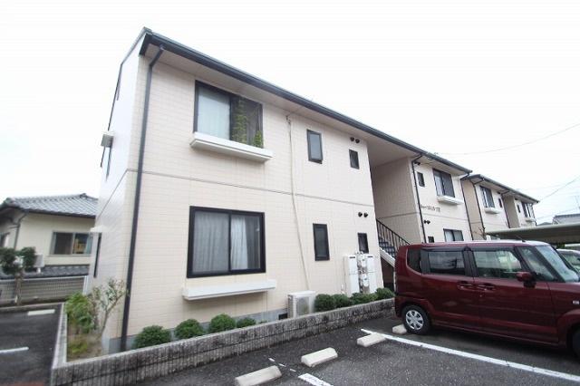 キャッスルヒルズB棟