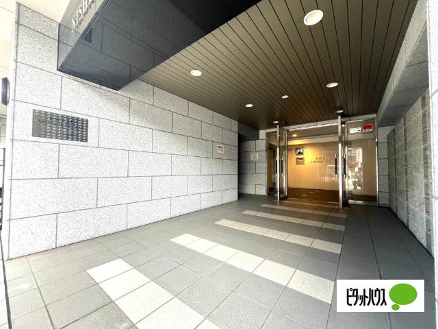 エスリード西大路駅前