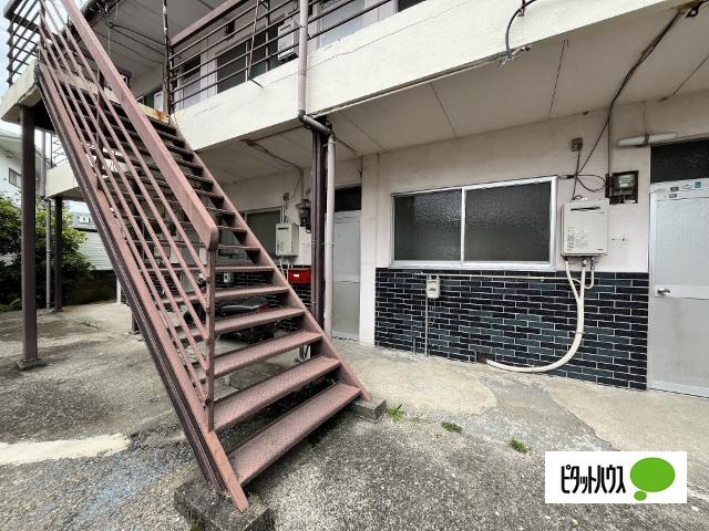 直川アパート