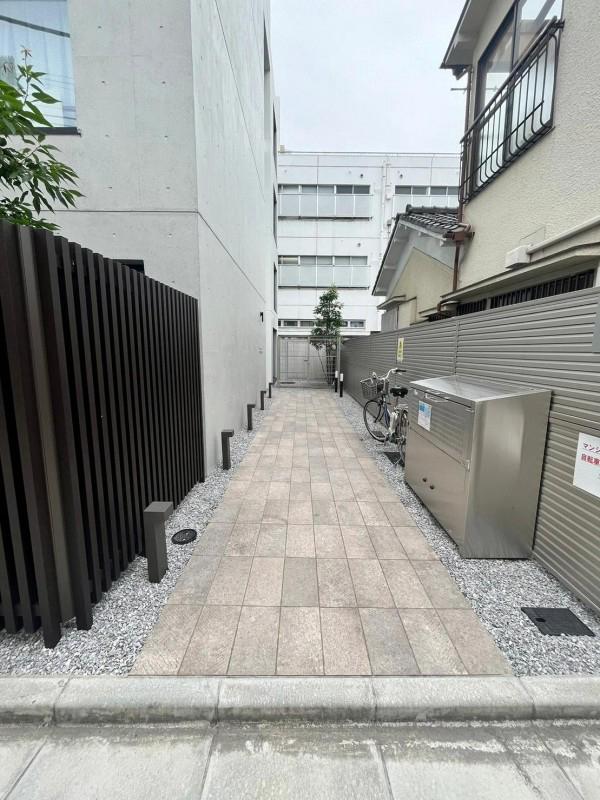 LEGALAND四谷三丁目