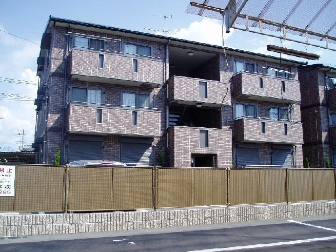 クレール E棟