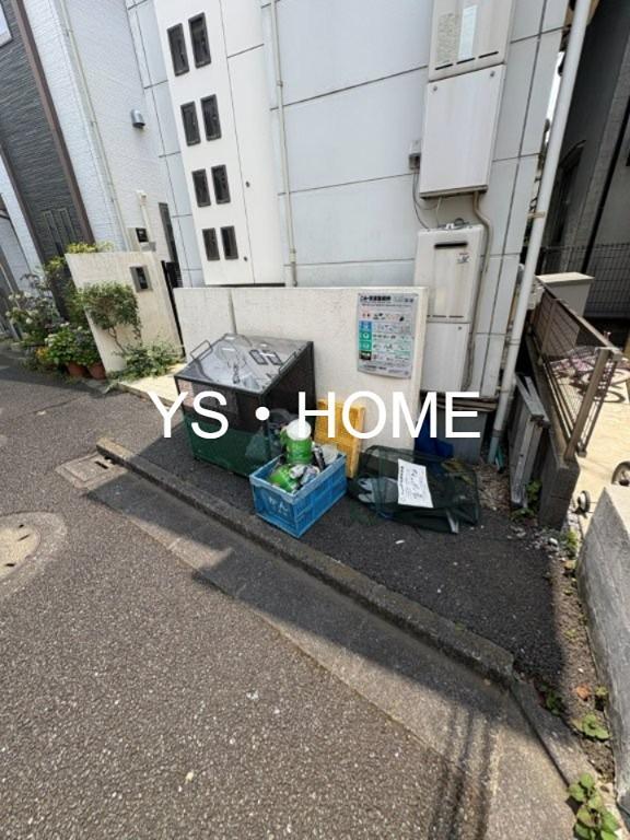 ＪＲ中央線 高円寺駅 徒歩8分 2階建 築21年