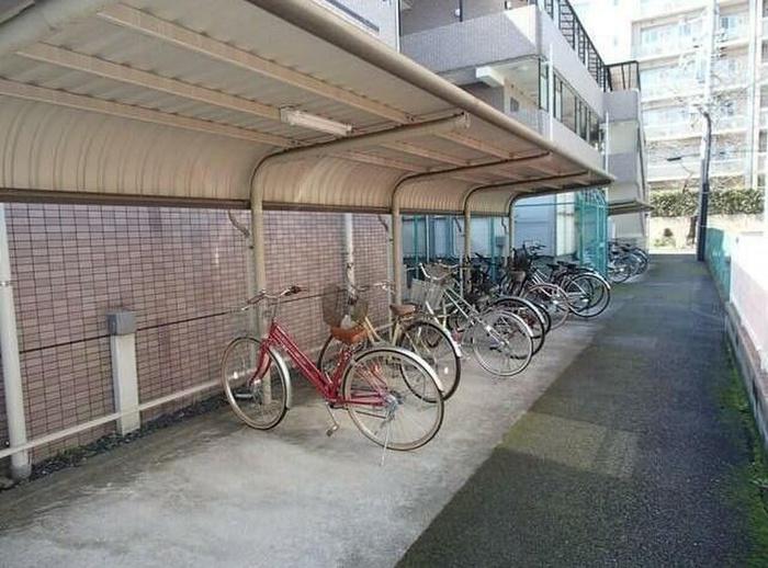 ドゥベルメゾン別所沼公園
