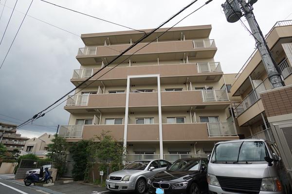 ファミーユ千里山西