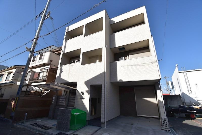 CHATON日新町
