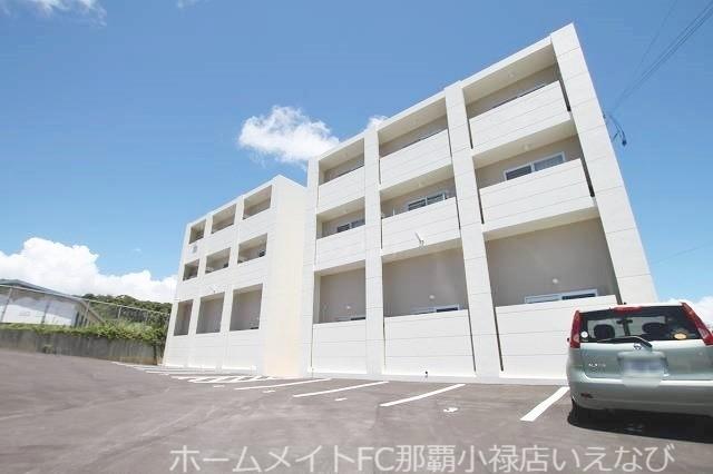 フォレスタ