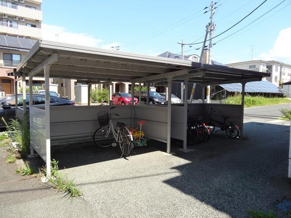 Y Sガーデンプレイス フロール