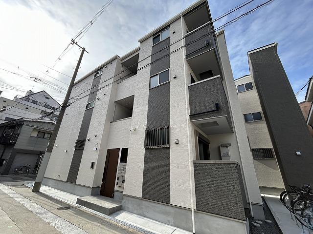 F ASECIA ROKKO
