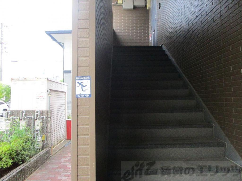 レオパレスイルリビエル