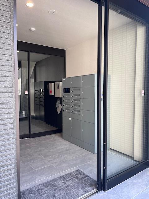 RESIDENCE SUITE SANGENJAYA