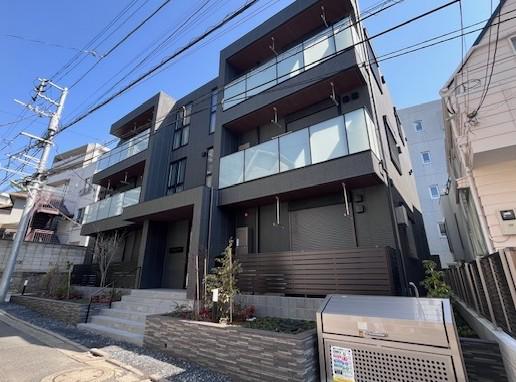 RESIDENCE SUITE SANGENJAYA