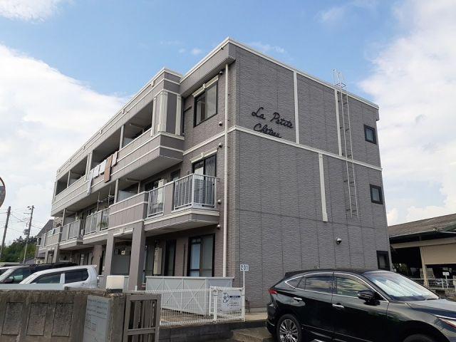 ラペティシャトウ