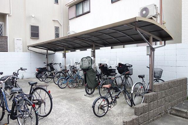 フラワーメゾンA棟