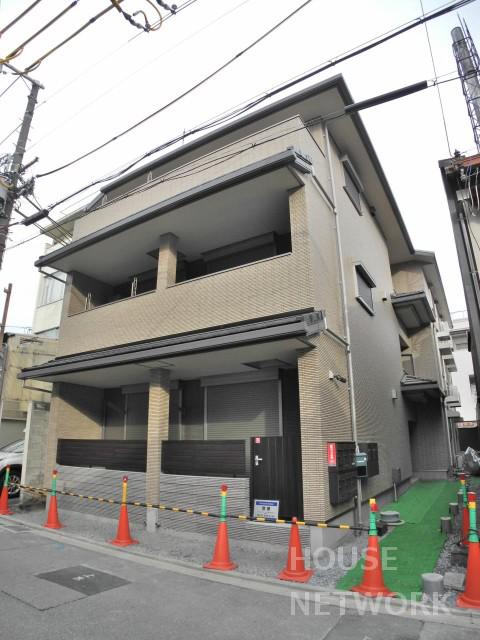 地下鉄東西線 三条京阪駅 徒歩4分 3階建 築7年