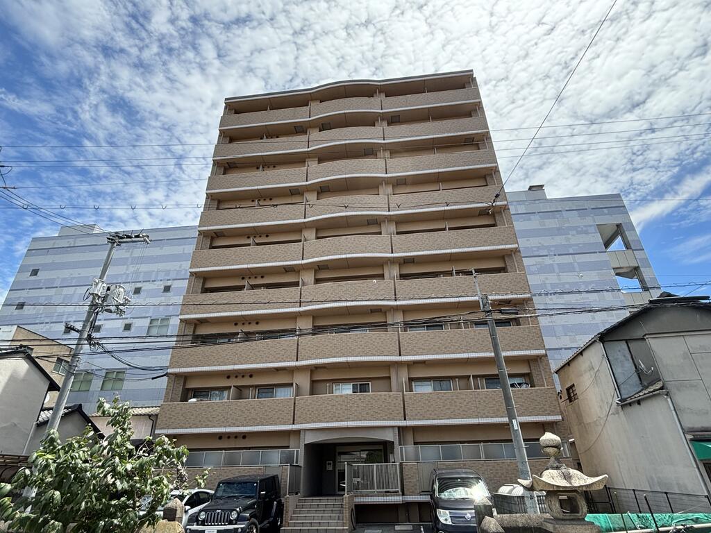 ヒルズK2