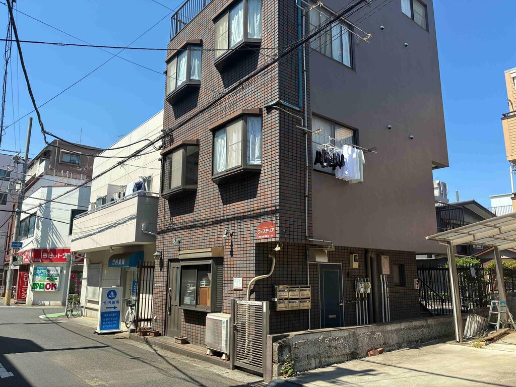 ウィステリア
