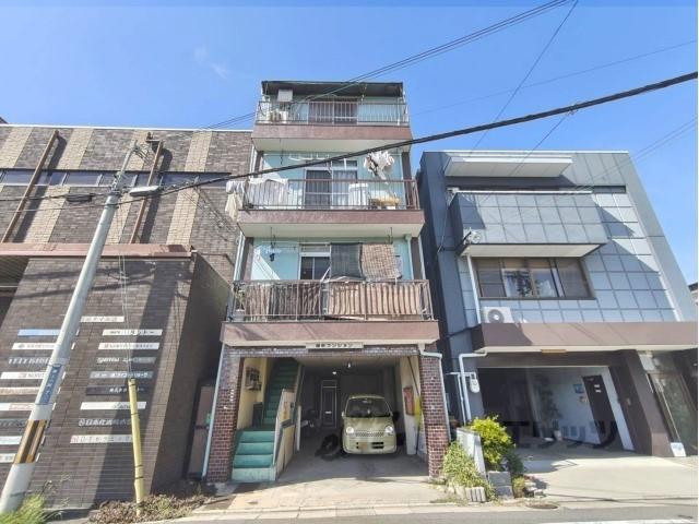 鎌田マンション