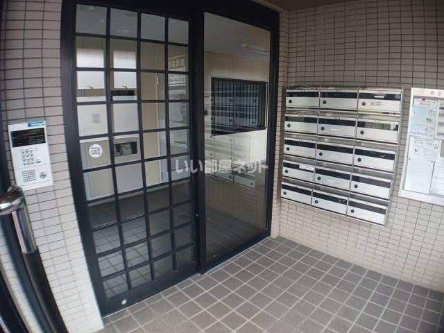 メゾン富雄