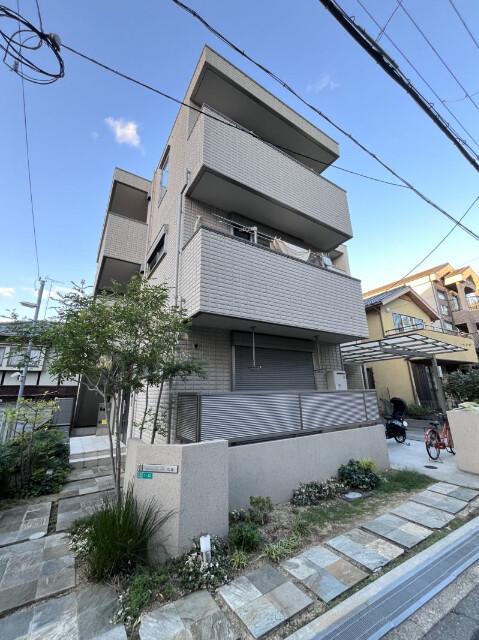 MAISON DE VILLE 北畠