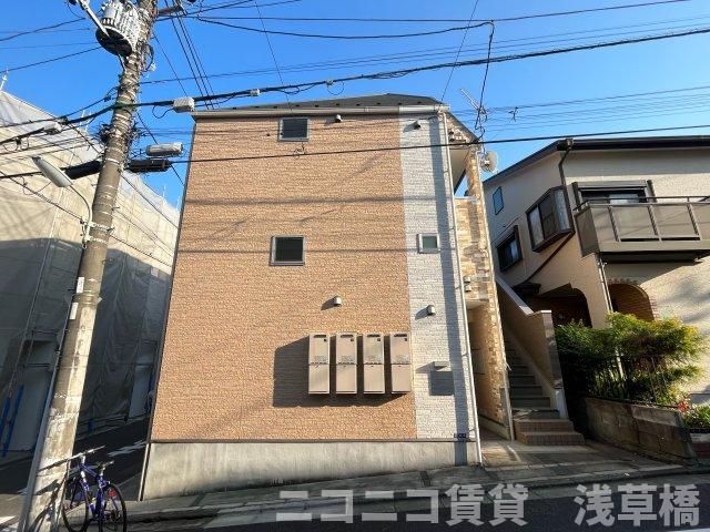 レジナヒルズ