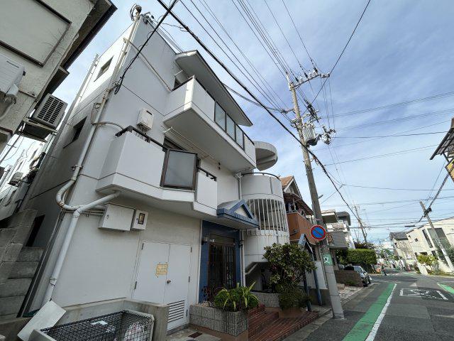 ラフィーネ津門