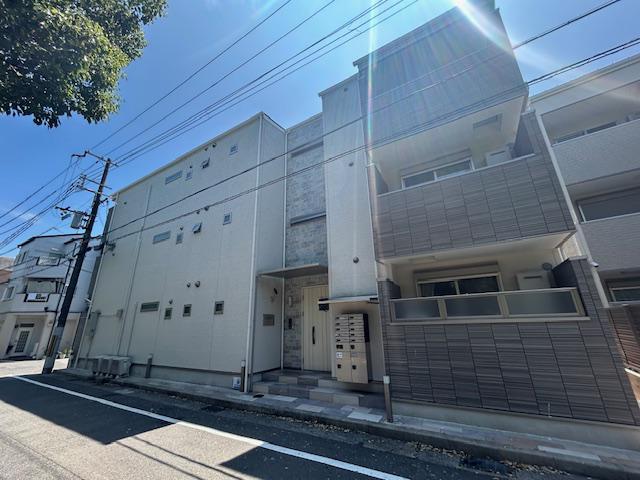 ラモーナ東本町
