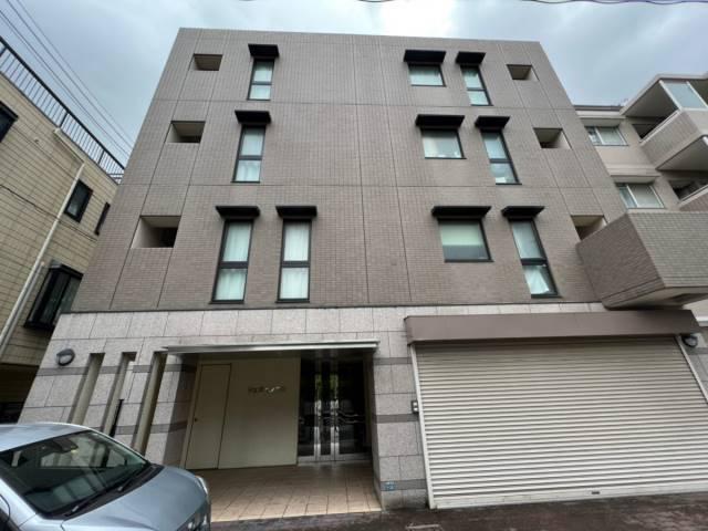ジェヌイン本山