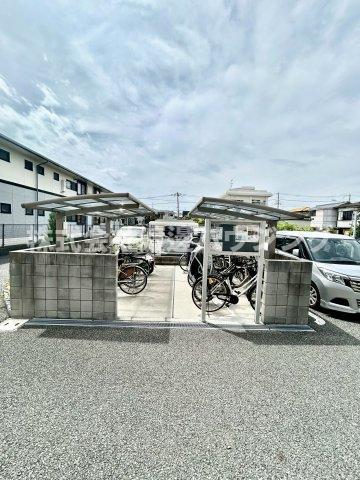 コーポラスツツミE棟