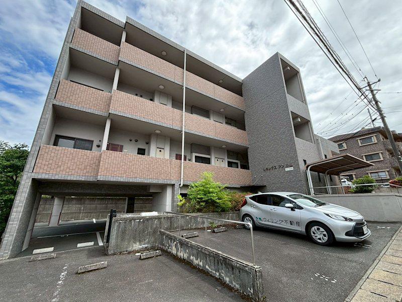 ルネックス・アン・小山