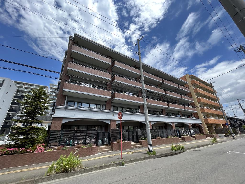 クレージュ新田東