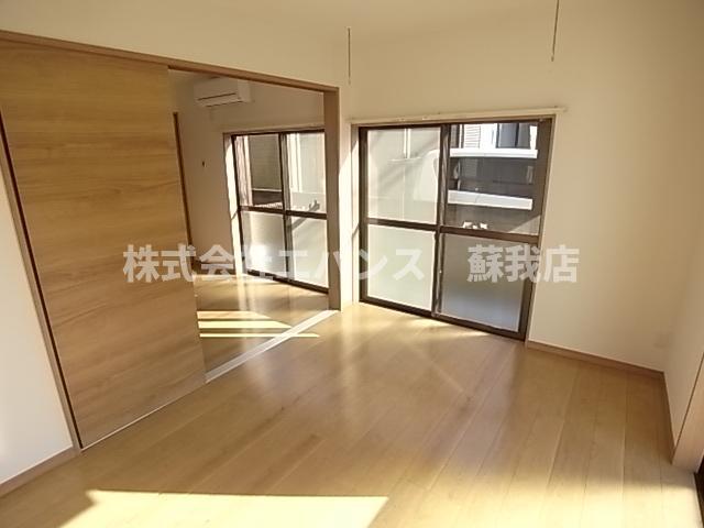 クリビア