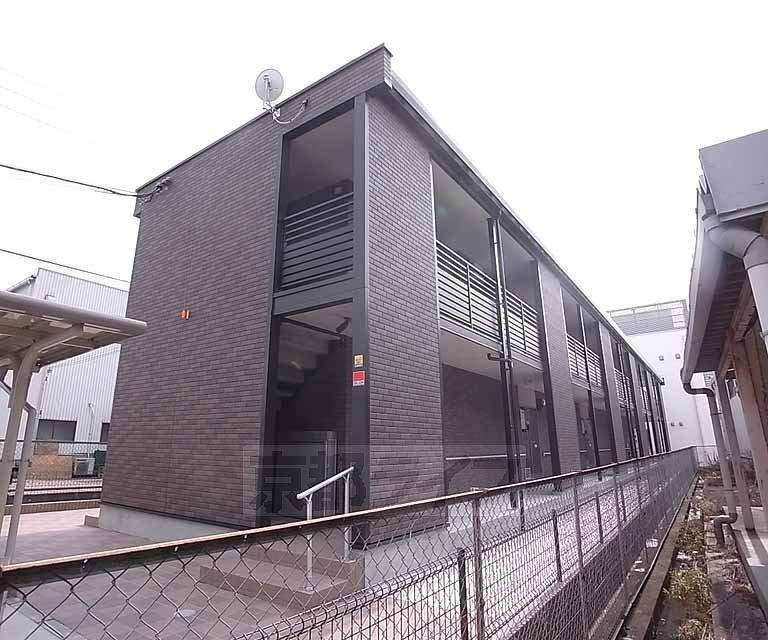 レオパレスディス ポレール