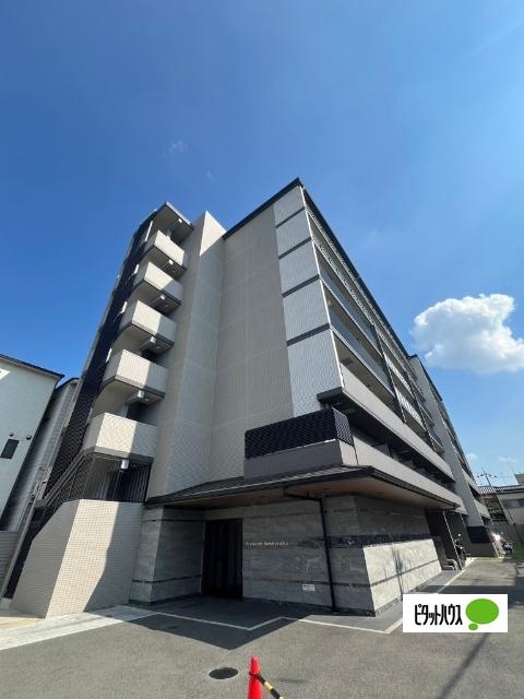 プレデコート西京極