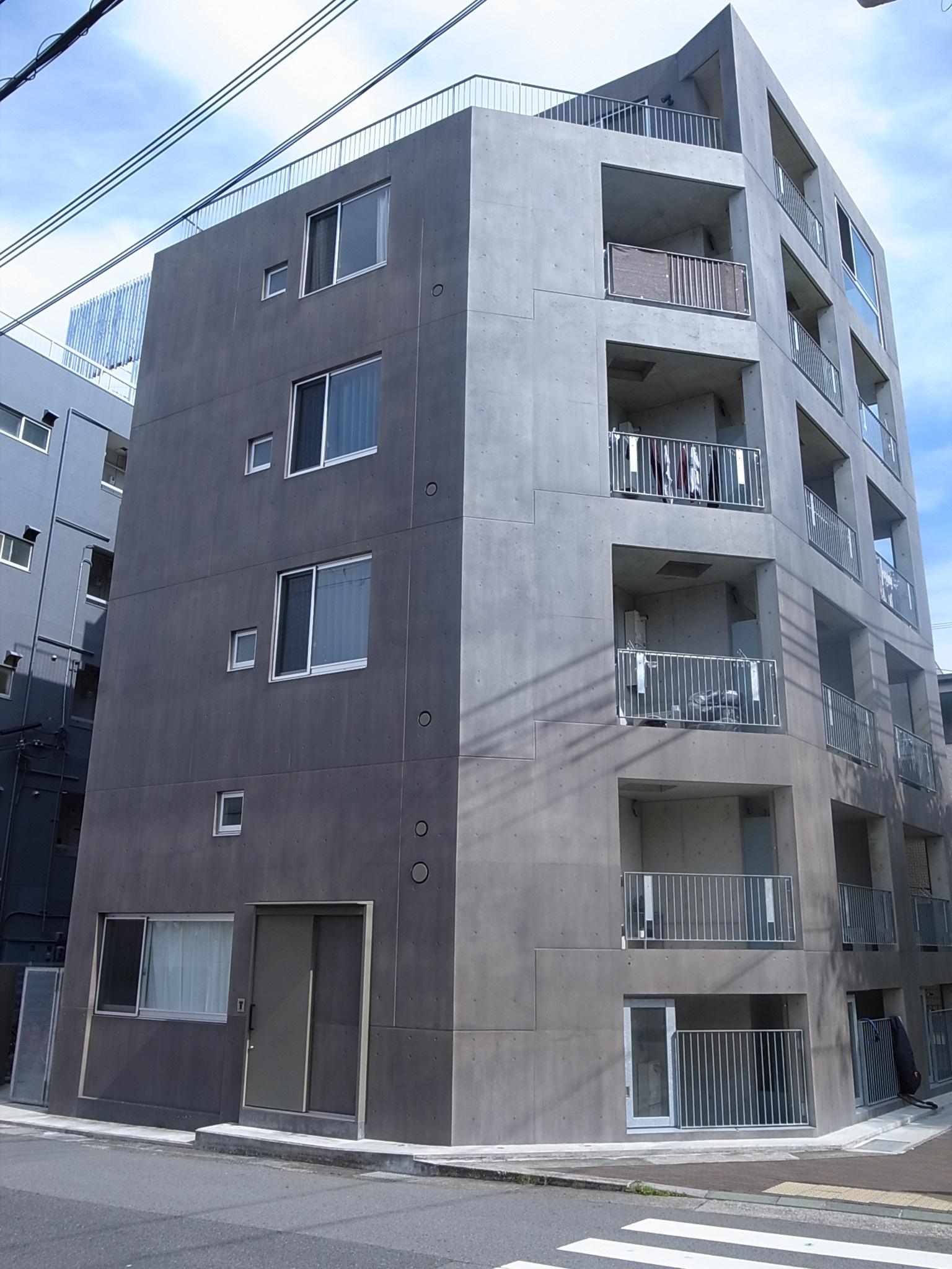AURAMKOBE