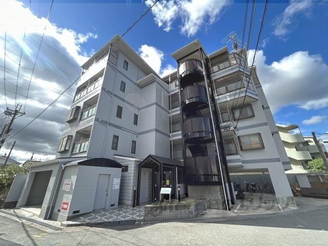 リバーサイド大和小泉