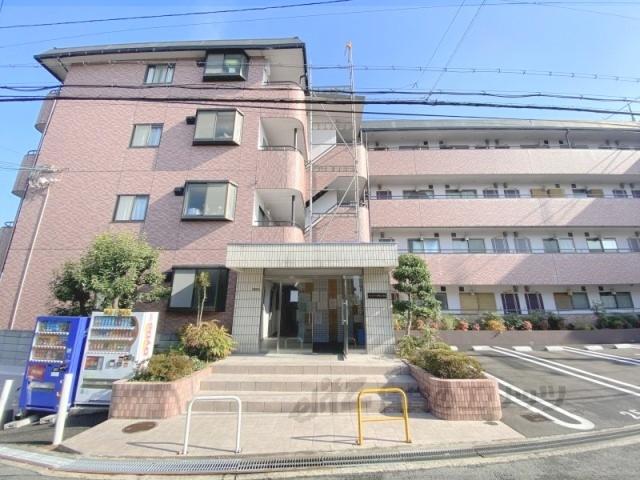シャンテ―香里ケ丘3
