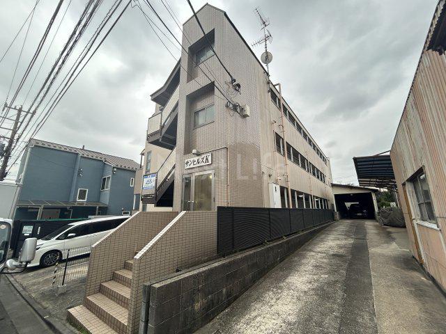 サンヒルズK
