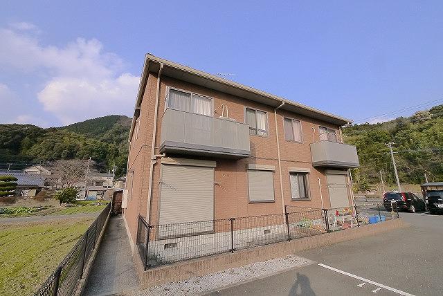 メゾン・グレース A棟