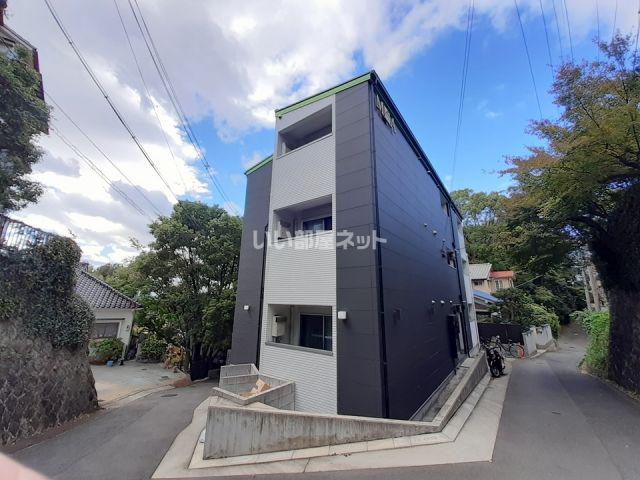モダンアパートメント枚方上之町