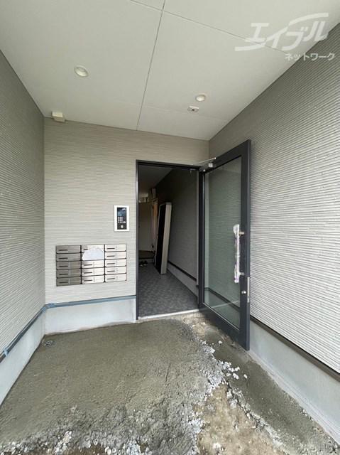 クレセント江坂
