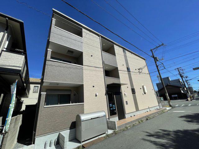エフ アセシア イリア