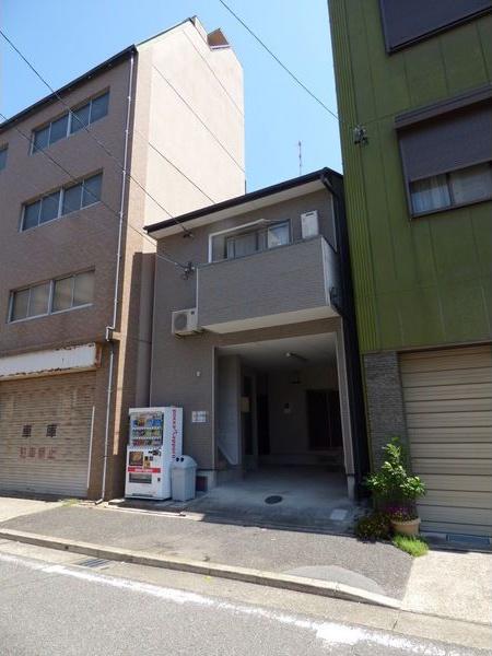 メゾン伊勢山