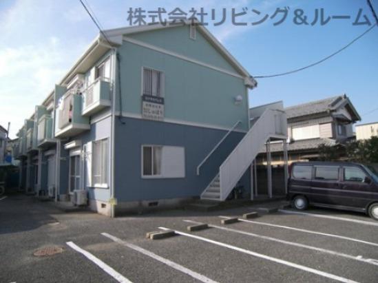 ロイヤルパレス