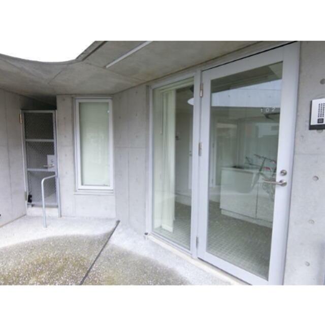 ミレドゥーエ三軒茶屋