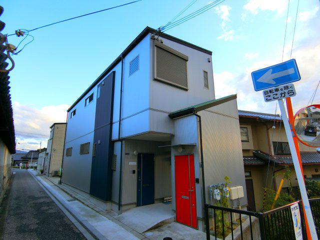 近鉄長野線 富田林西口駅 徒歩4分 2階建 築13年