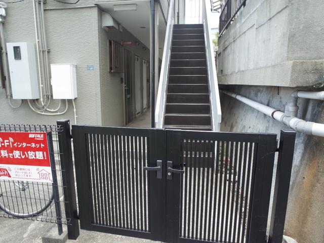 岡田ハイツ