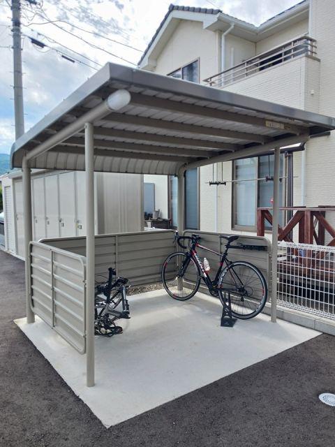モデルノカーサ