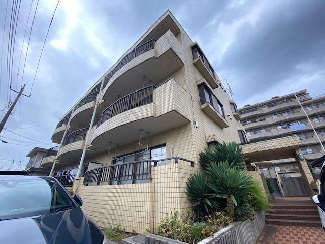 シャルマン島村